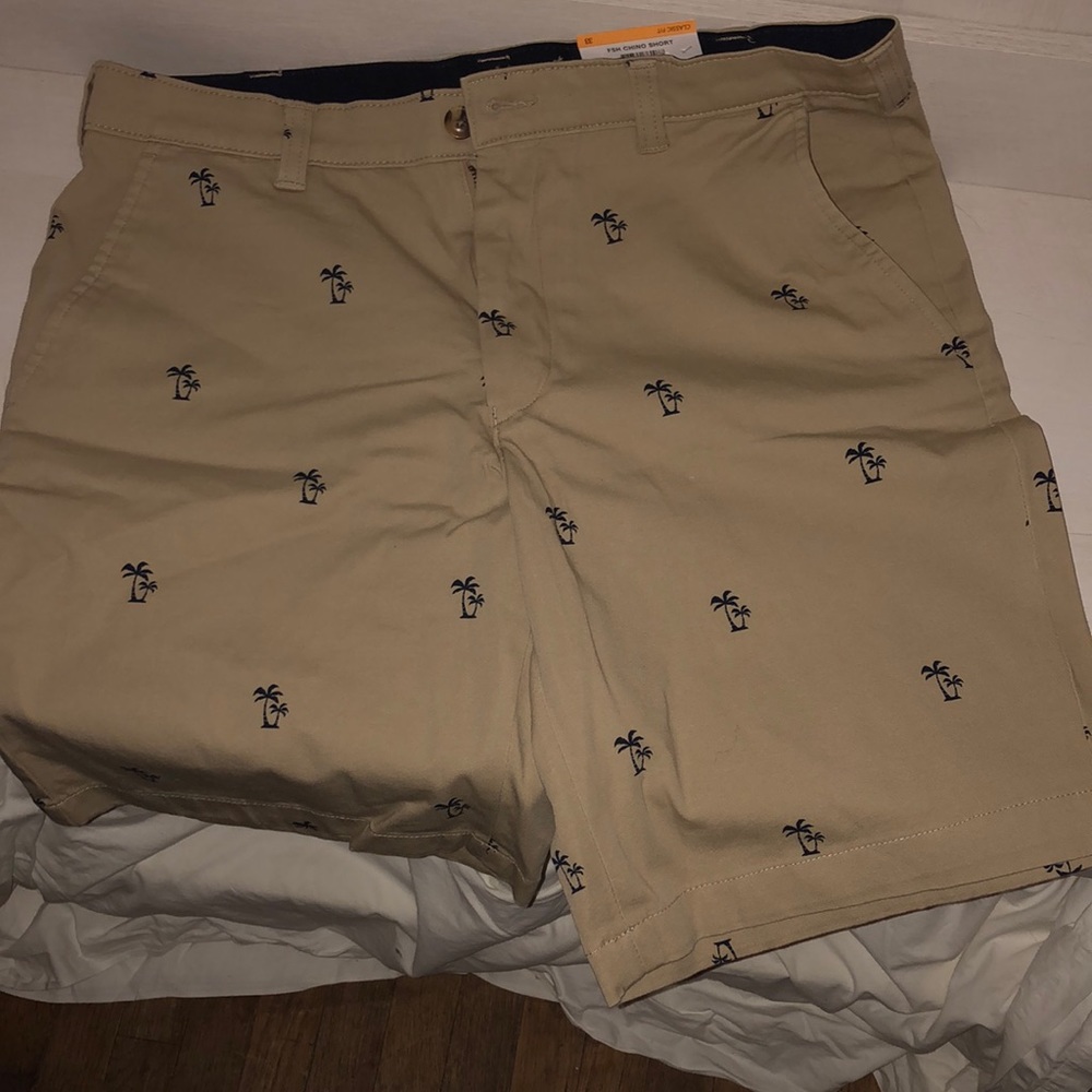 Brand  club room size 33 tan with palm trees